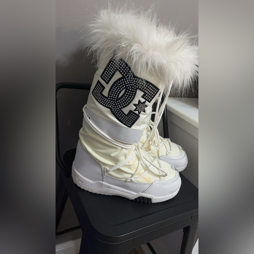 White DC Chalet Furry Boots